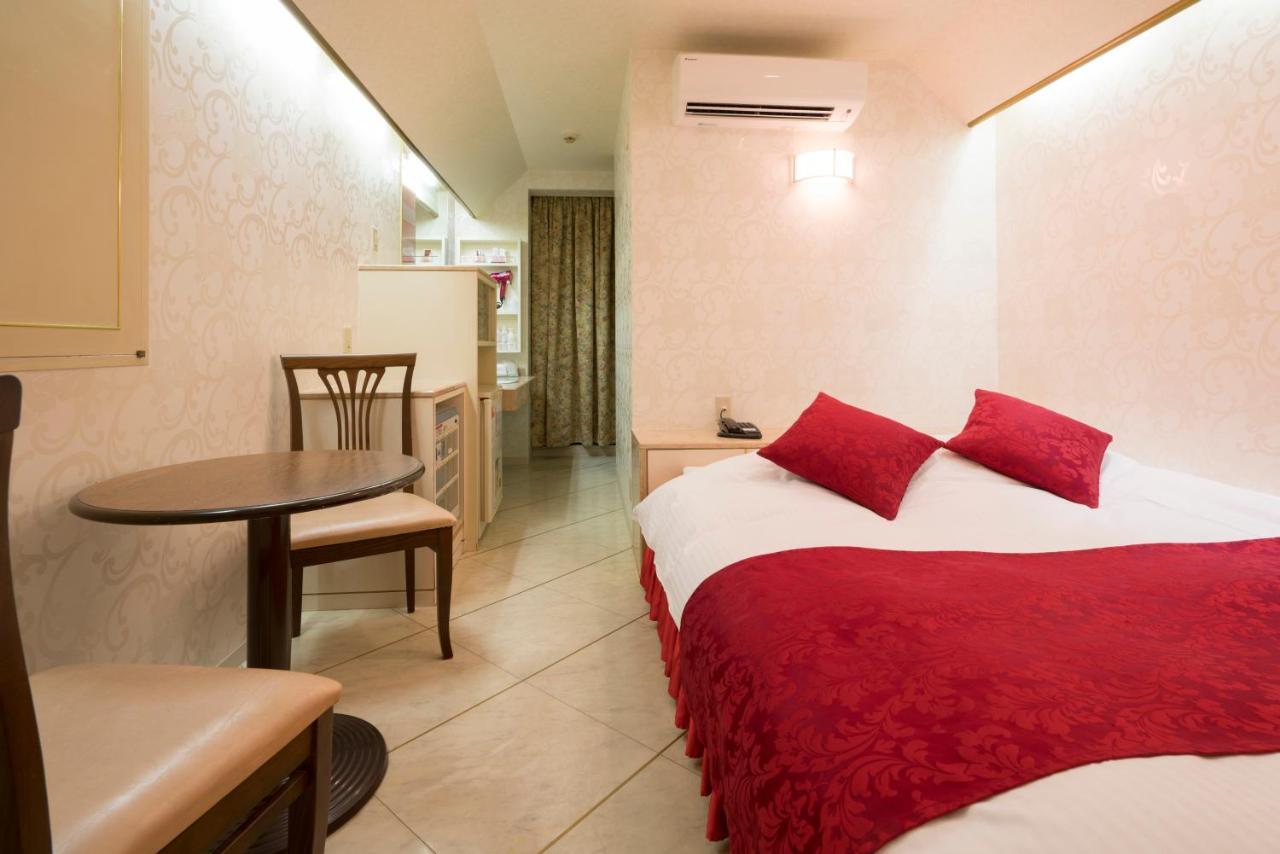 Hotel Route One Osaka Dış mekan fotoğraf