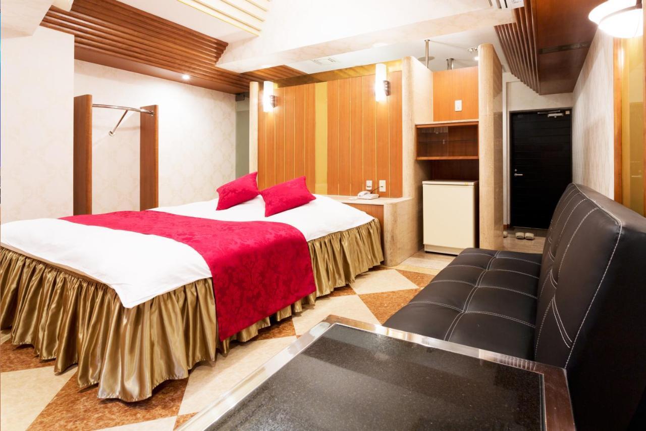 Hotel Route One Osaka Dış mekan fotoğraf