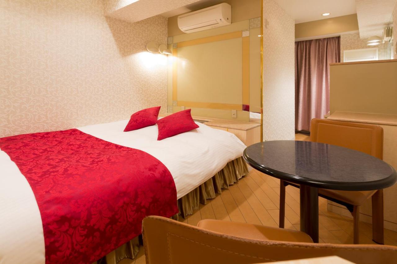 Hotel Route One Osaka Dış mekan fotoğraf